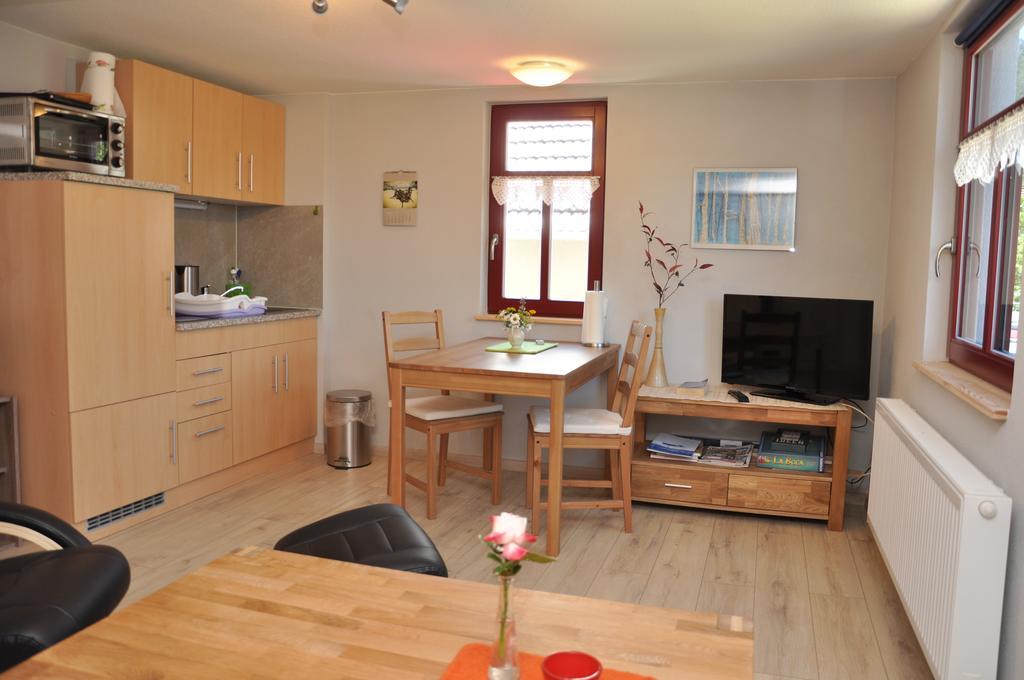 Ferienwohnung Café Landart im Thüringer Finistère Plaue  Zimmer foto